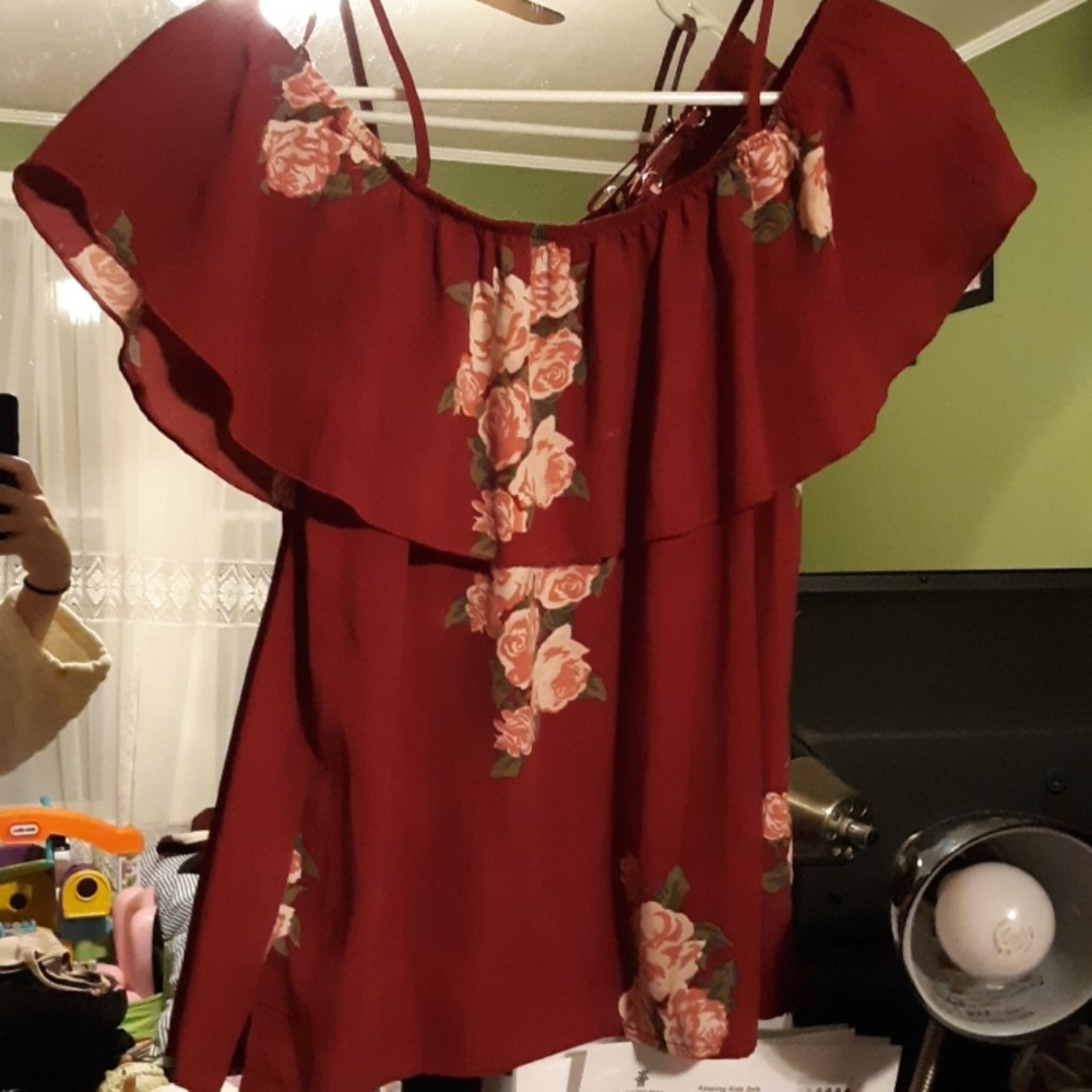 Flowy summer top